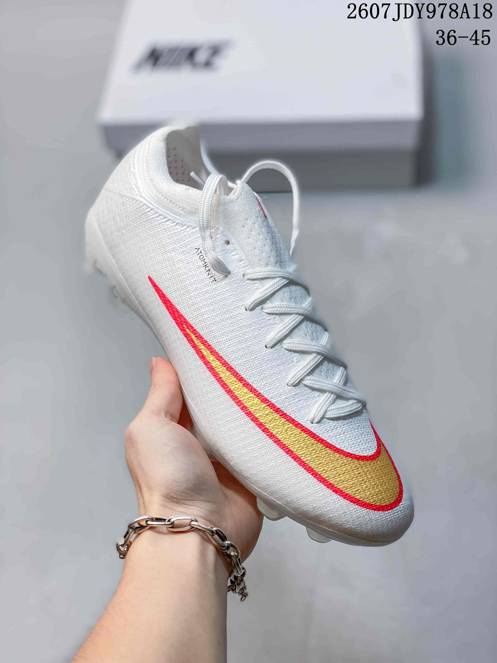 Mercurial Vapor 16 Air Zoom Elite AG-PRO Soccer Cleats by Nike - product image from the listing.