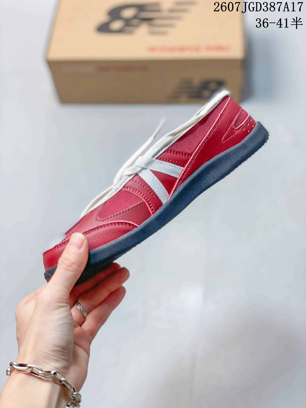 Women's New Balance WD Series Red Low-Top Sneakers 2607JGD387A17 - product image from the listing.