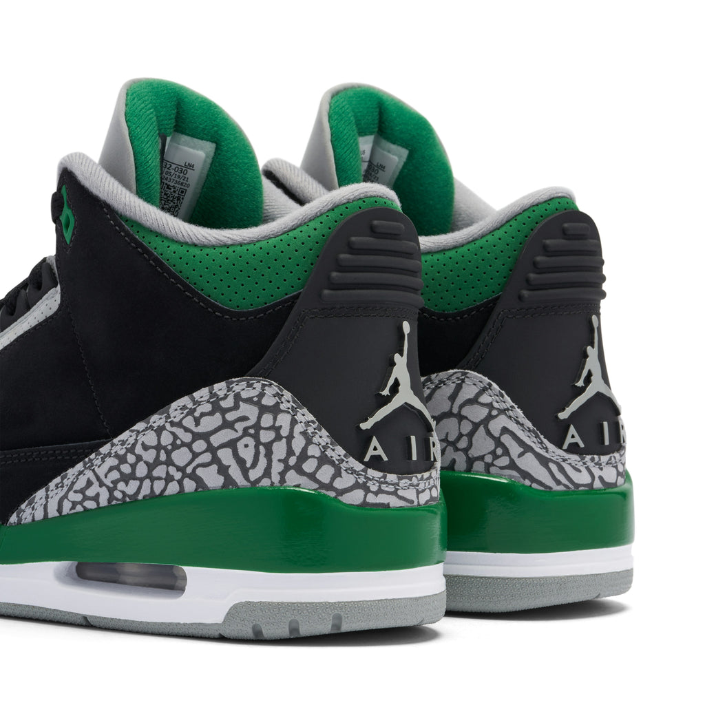 AIR JORDAN 3 PINE in GREEN - product image from the listing.