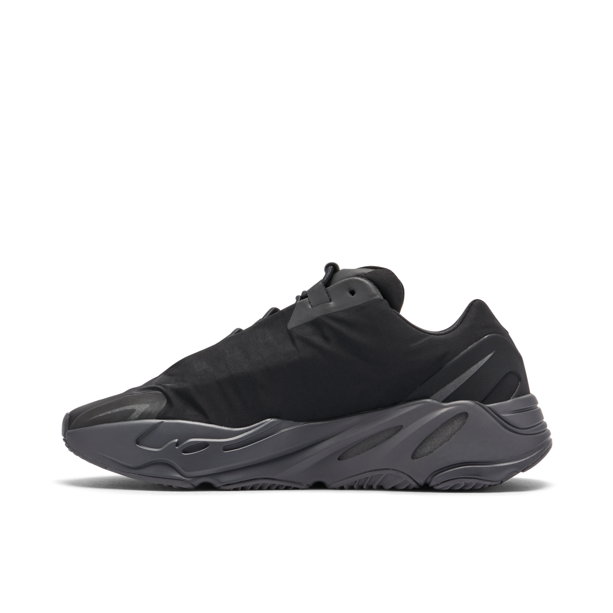 YEEZY 700 MNVN TRIPLE in BLACK - product image from the listing.