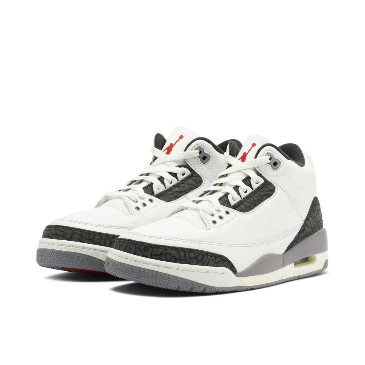 AIR JORDAN 3 RETRO CEMENT in GREY - product image from the listing.