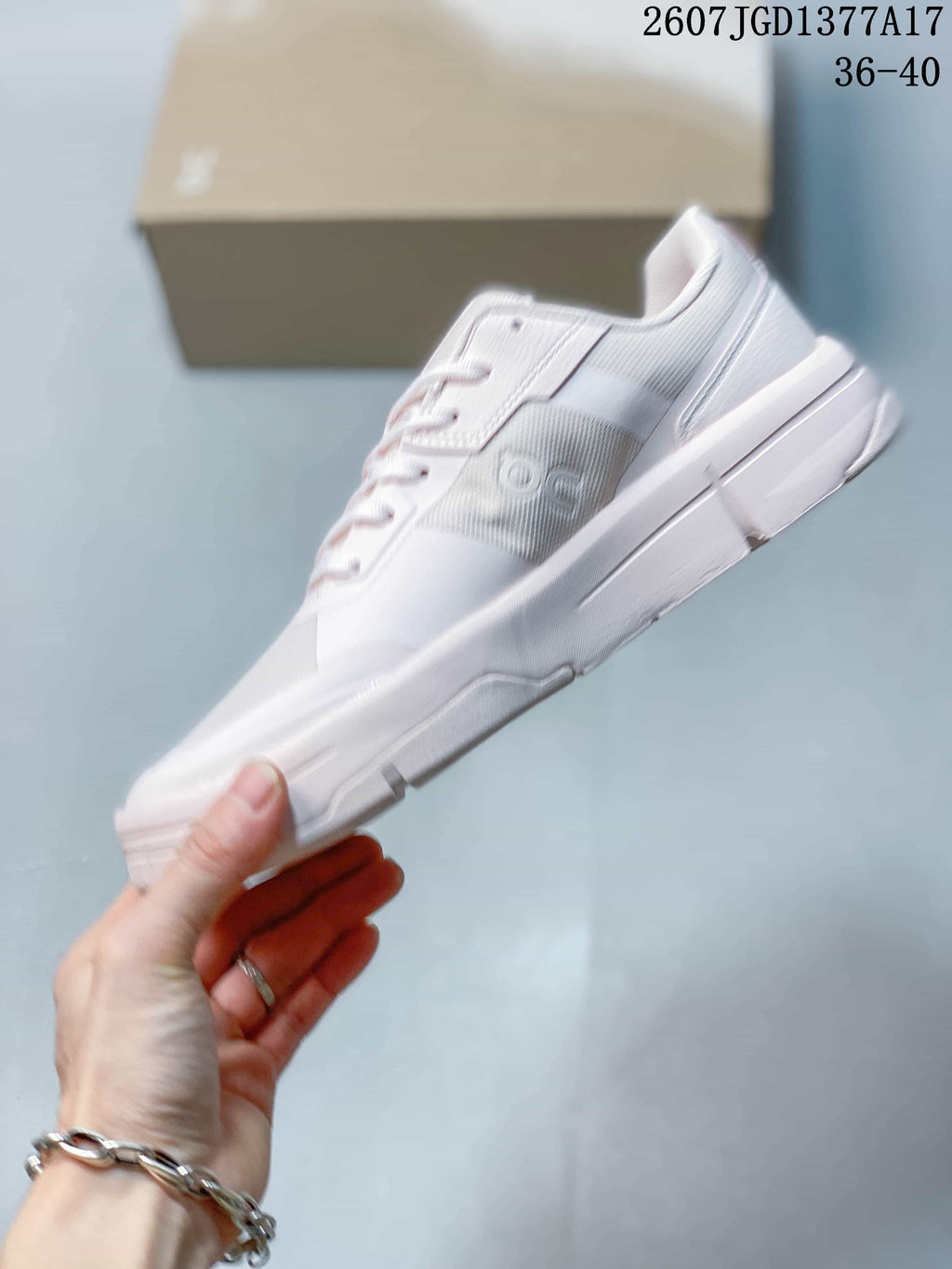 On THE Roger Clubhouse Trainers White/Pink 2607 JGD1377A17 - product image from the listing.