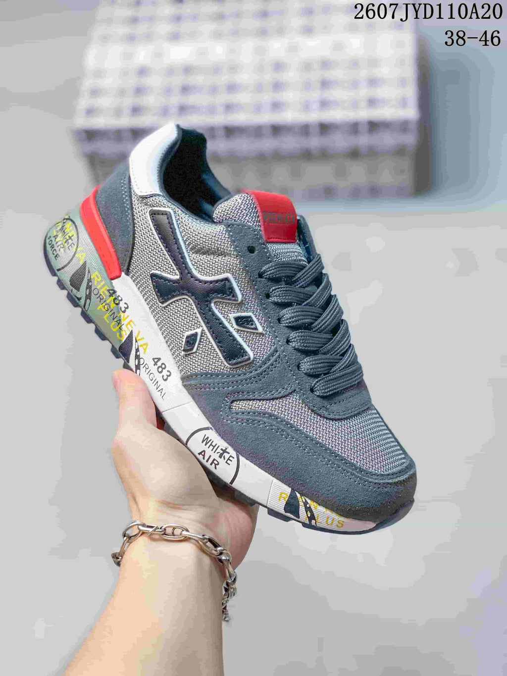 Men's Premiata 712500UOI Retro Casual Sneakers - product image from the listing.