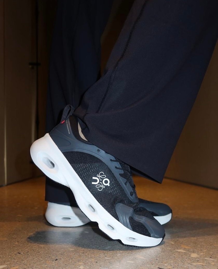 LOEWE x On Cloudsolo Black White Lifestyle Trainers - product image from the listing.