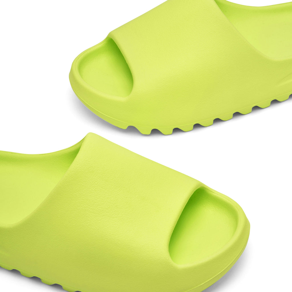 YEEZY SLIDE GLOW GREEN 2022 - product image from the listing.