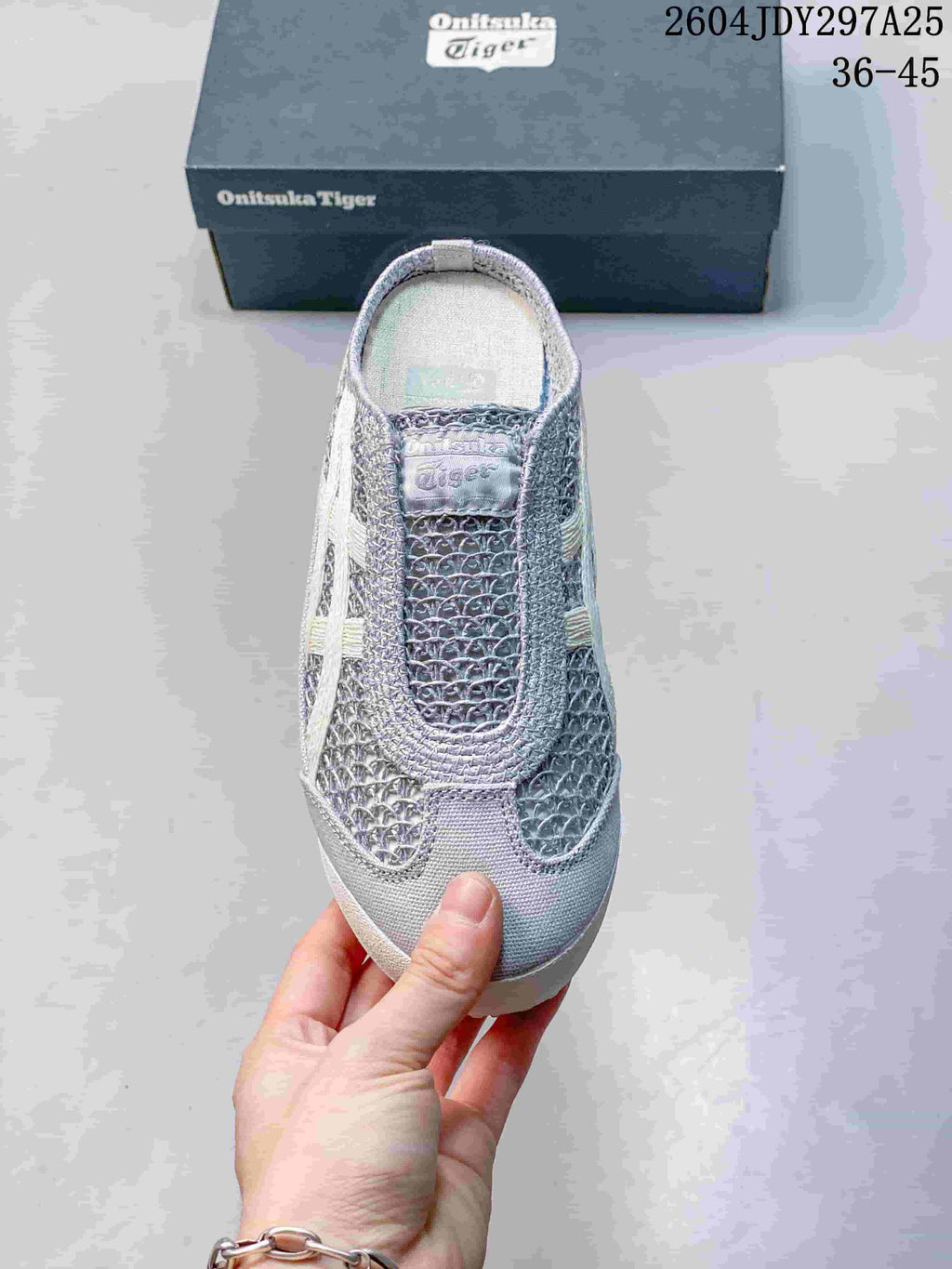 Onitsuka Tiger Mexico 66 Sabot in Gray White 2604JDY297A25 - product image from the listing.