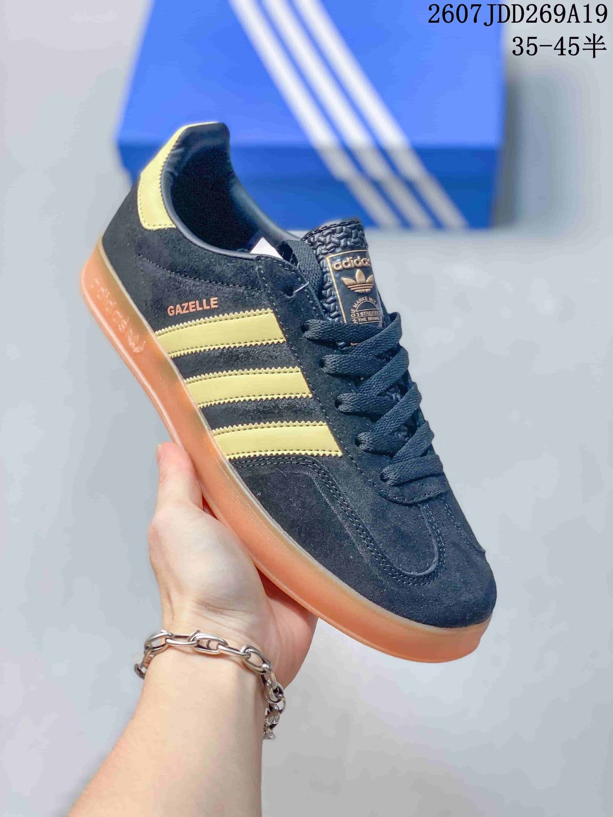 Adidas Originals Gazelle Sneakers in Black Gold JI1371 - product image from the listing.