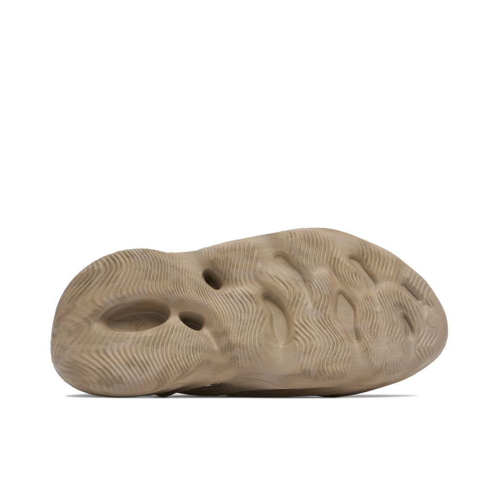 YEEZY FOAM RUNNER STONE SAGE - product image from the listing.