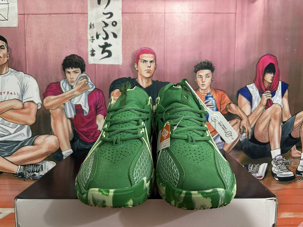 Nike ZoomX Basketball Shoes in Seaweed in Green - product image from the listing.
