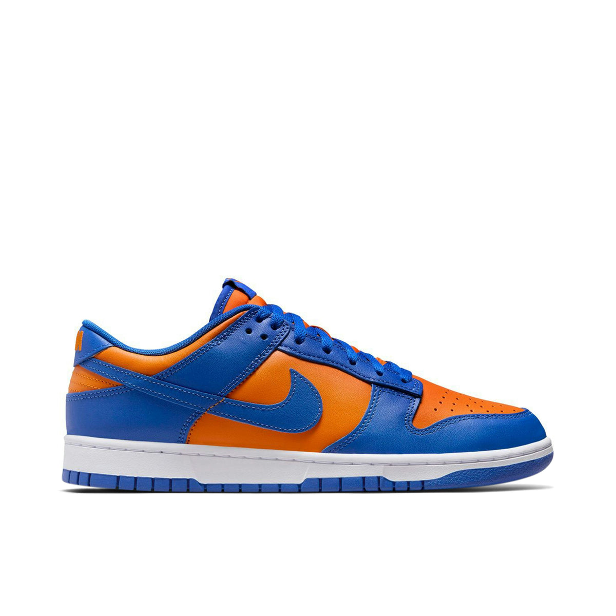 DUNK LOW KNICKS by NIKE - product photo shown in the listing for this item.