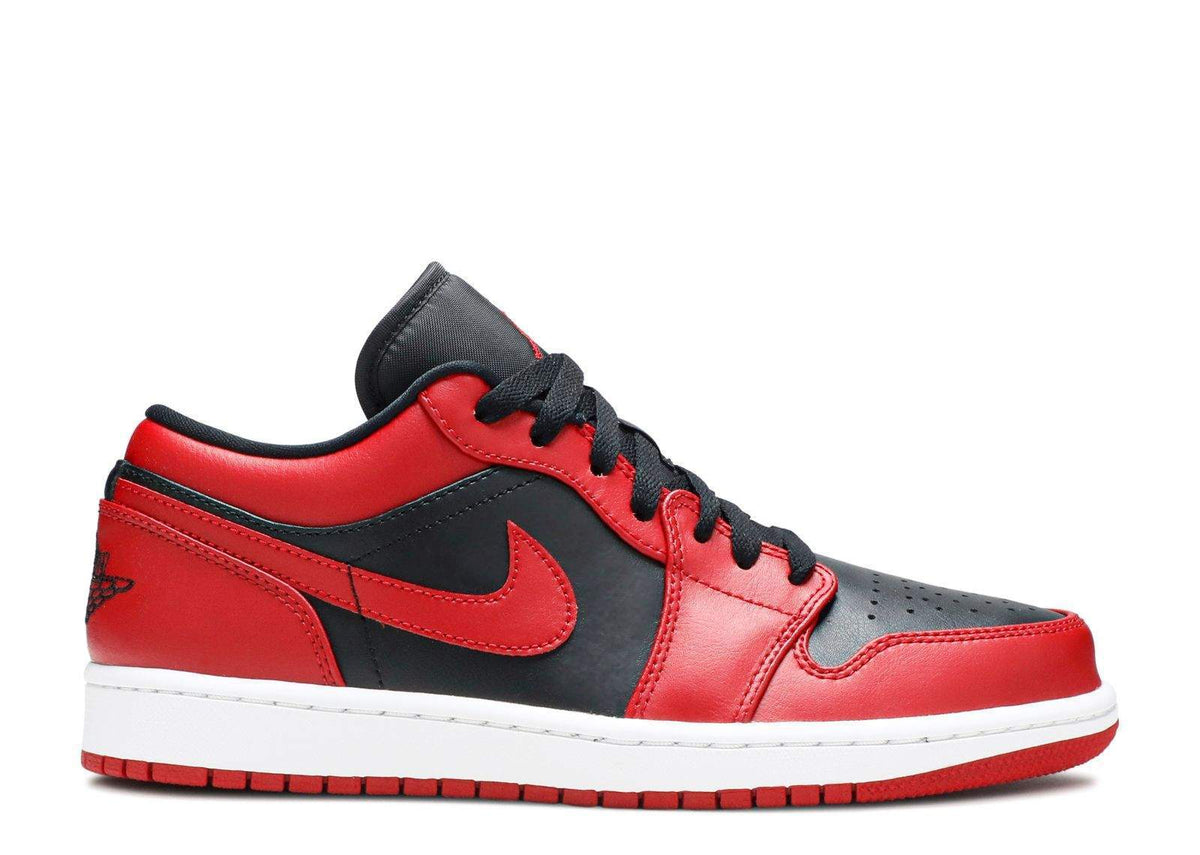 Reverse Bred Sneakers - Air Jordan 1 Low - product image from the listing.