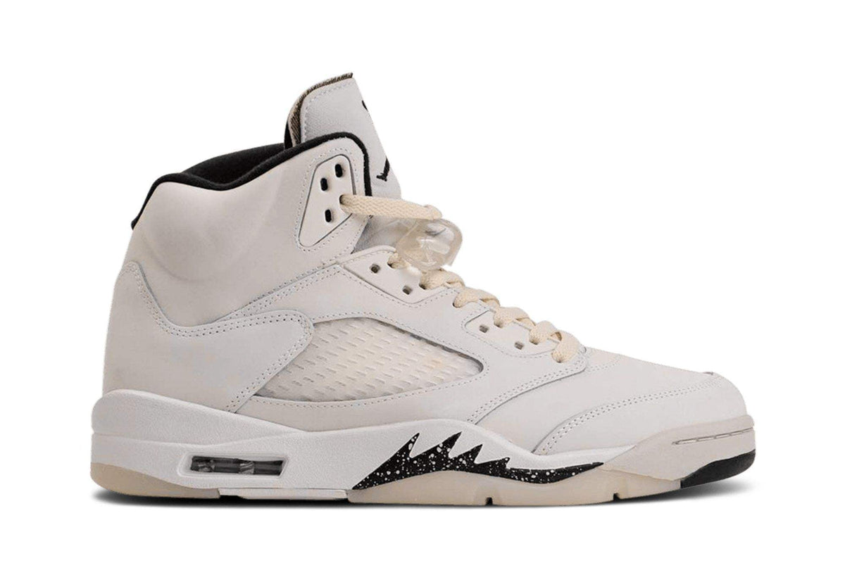 Air Jordan 5 Retro SE Sneakers in Sail - product image from the listing.