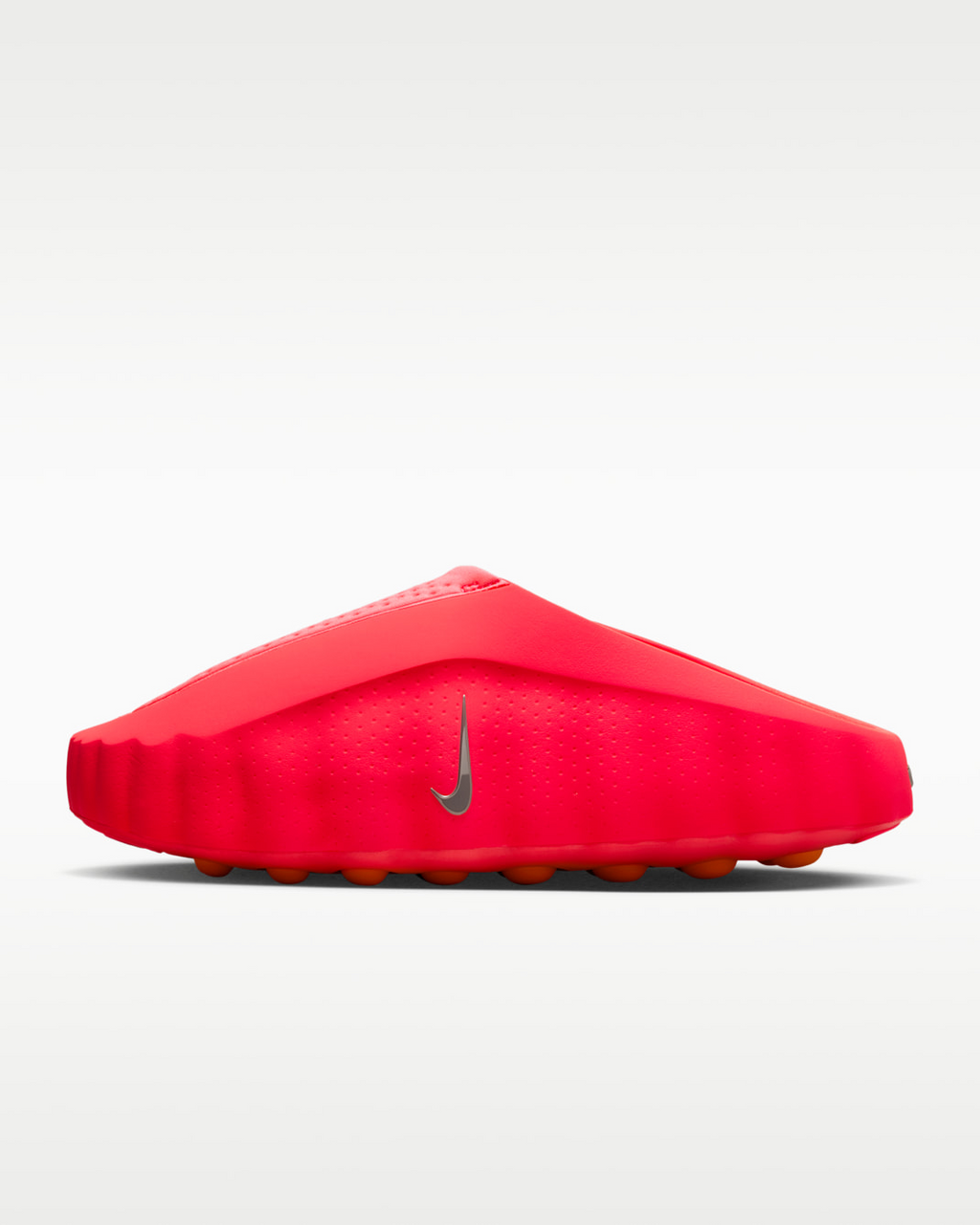 Men's Nike Mind 001 Pregame Mules - product image from the listing.