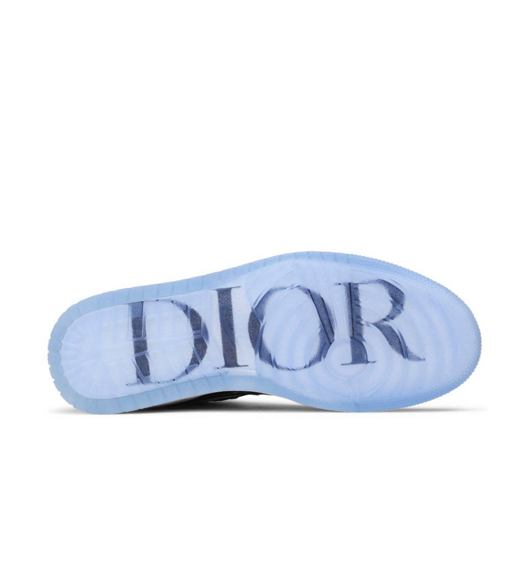 X Dior - Air Jordan 1 - product photo shown in the listing for this item.