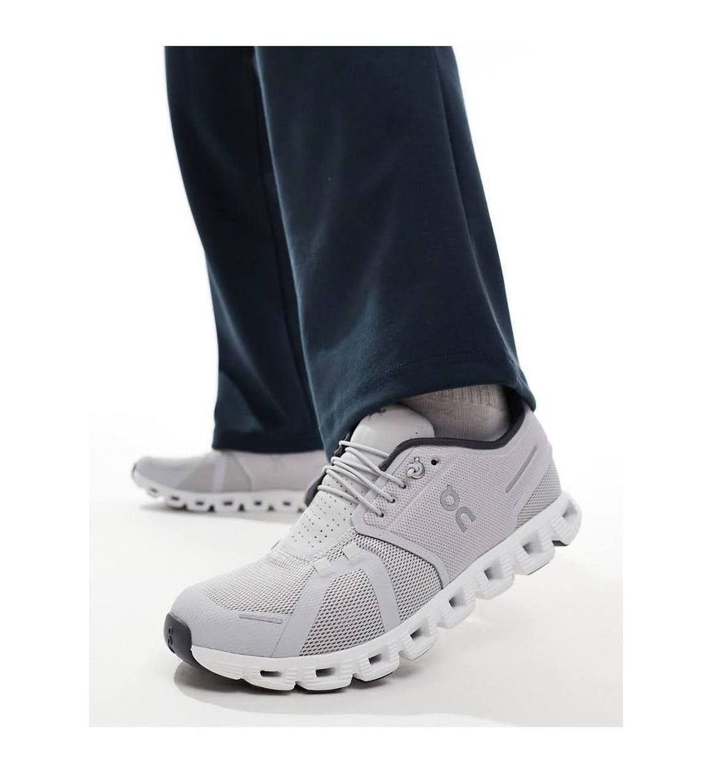 On Cloud 5 Glacier Gray Lifestyle Trainers - product image from the listing.