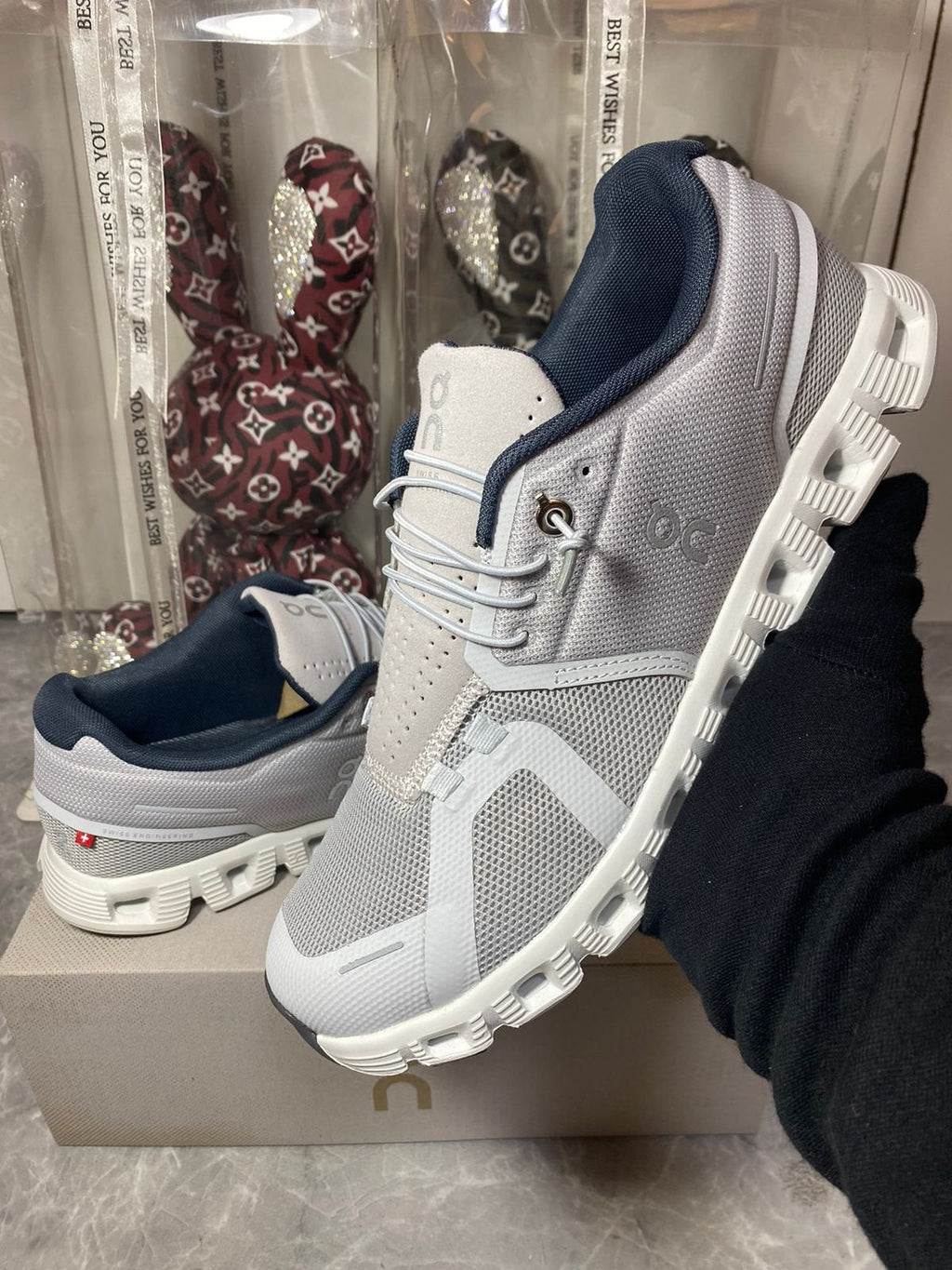 On Cloud 5 Glacier Gray Lifestyle Trainers - product image from the listing.