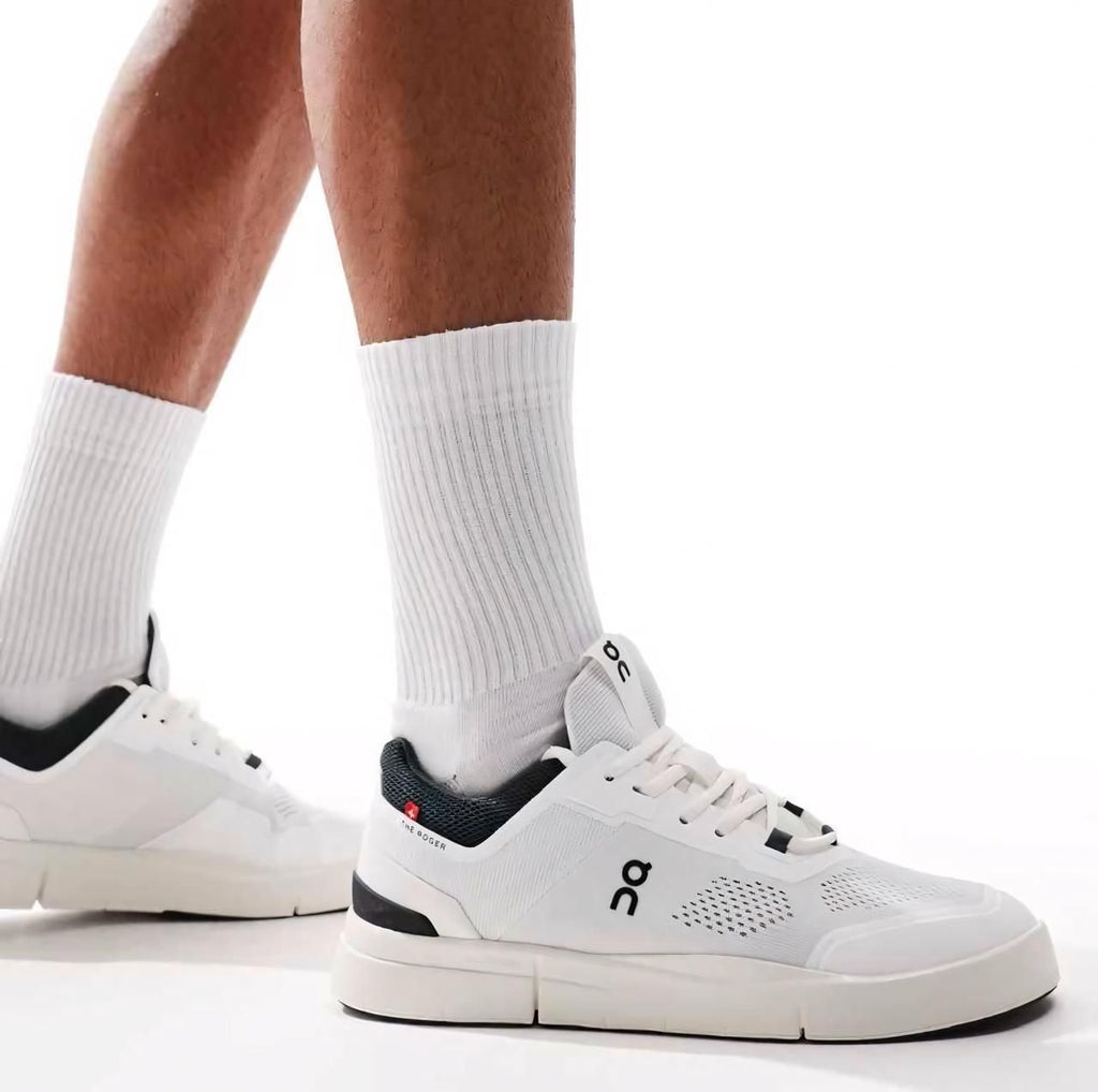 On The Roger Advantage White Midnight Lifestyle Trainers - product image from the listing.