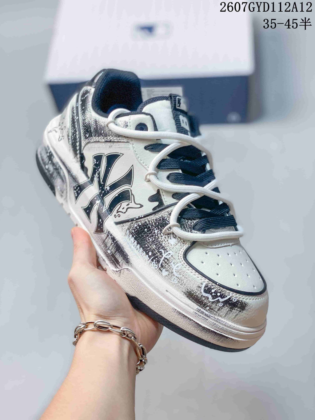 MLB Chunky Liner Low-Top Sneakers in White Silver 3ASXCA12N - product image from the listing.