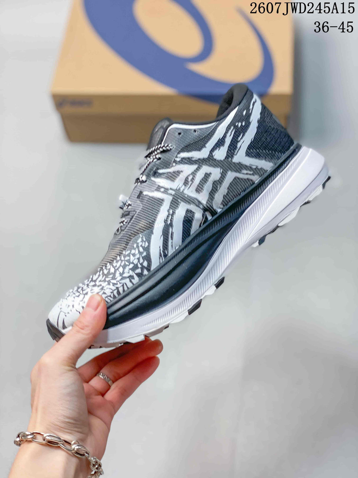 ASICS GEL-MAGIC SPEED 4 Sneakers in Gray Black 2607JWD245A15 - product image from the listing.