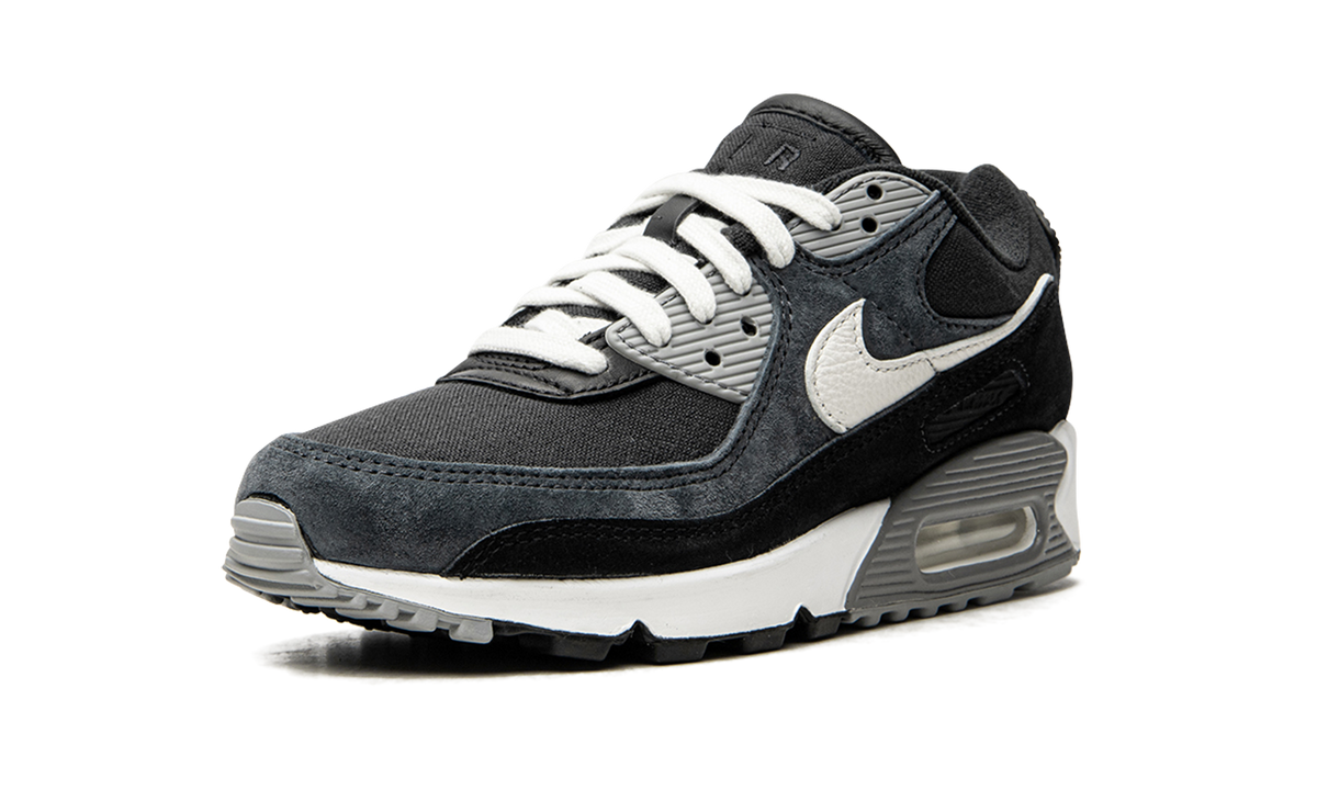 "Off Noir" Air Max 90 DA1641 003 - product image from the listing.