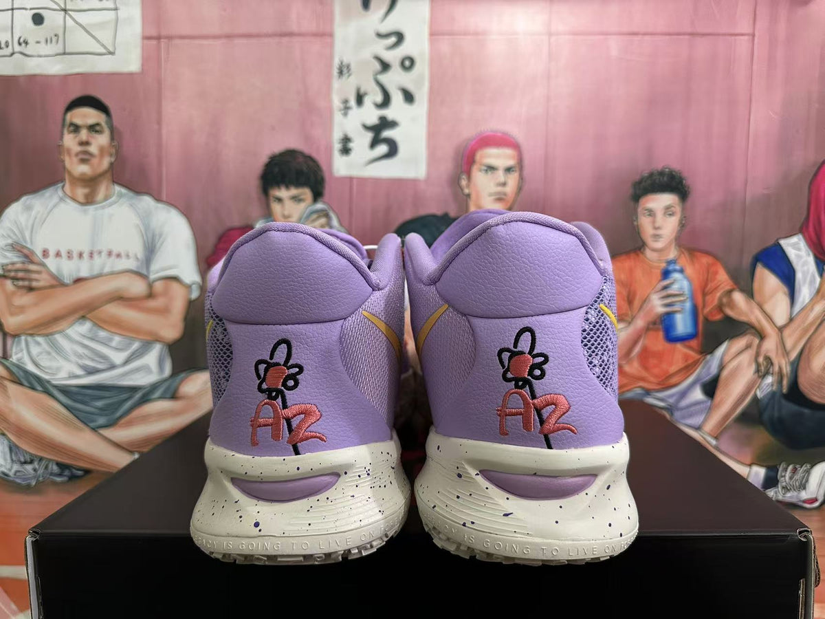 Nike Lavender Basketball Trainers with Zoom Turbo - product image from the listing.