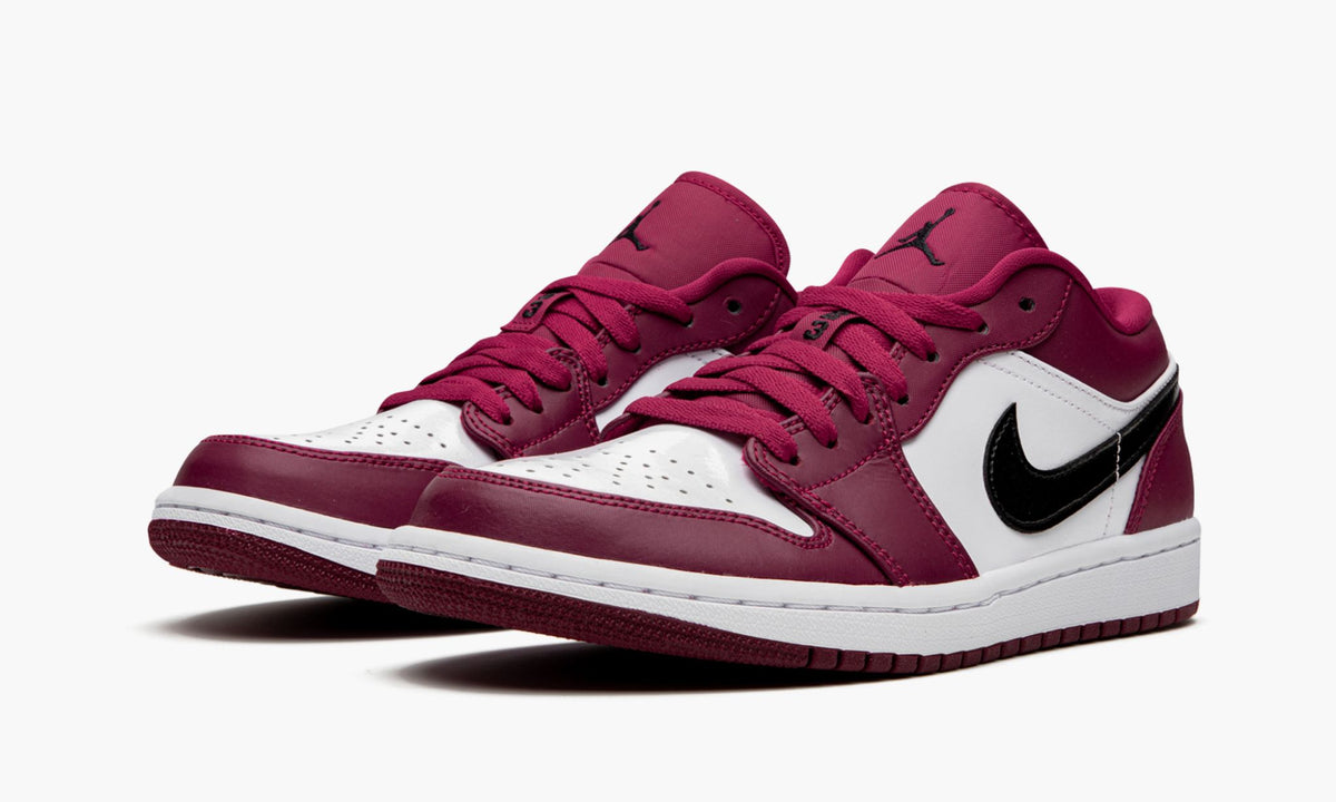 "Noble Red" Air Jordan 1 Low Sneakers - product image from the listing.