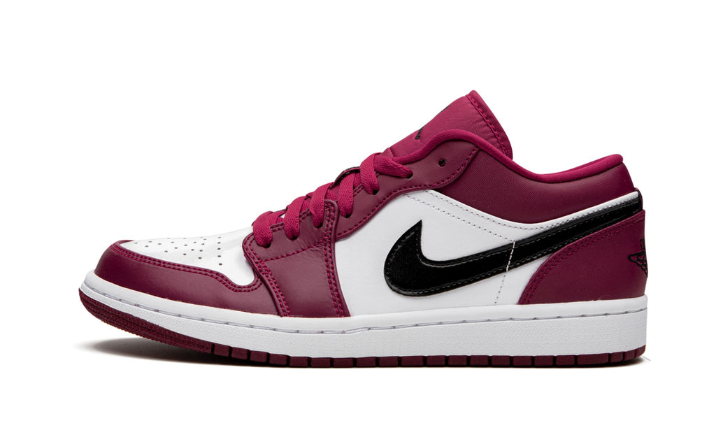 "Noble Red" Air Jordan 1 Low Sneakers - product image from the listing.