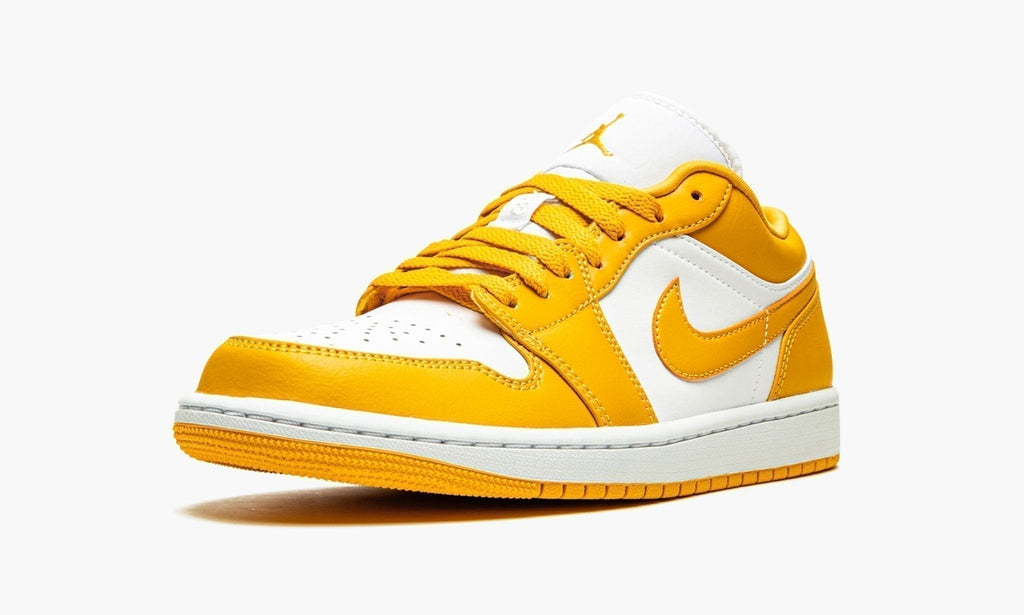 "Pollen" Air Jordan 1 Low Sneakers - product image from the listing.