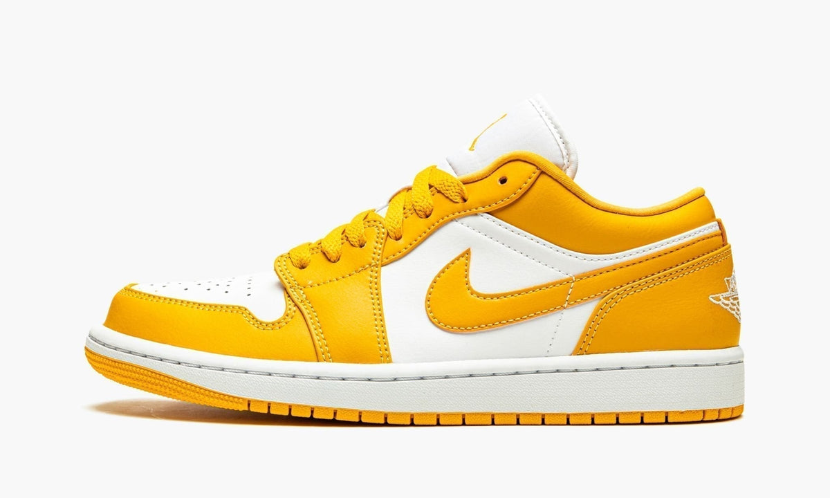 "Pollen" Air Jordan 1 Low Sneakers - product image from the listing.