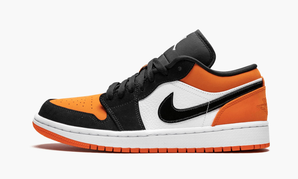 "Shattered Backboard" Air Jordan 1 Low Sneakers - product image from the listing.