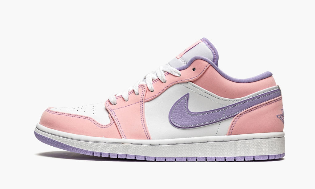 "Arctic Punch" Air Jordan 1 Low SE Sneakers - product image from the listing.