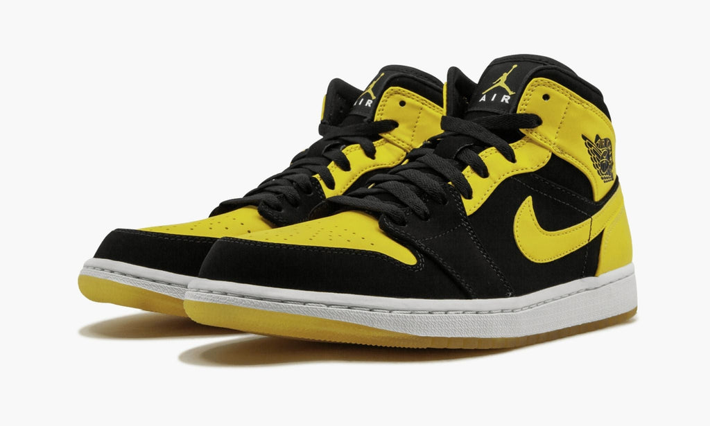 New Love 2017 Release Sneakers - Air Jordan 1 Mid - product image from the listing.