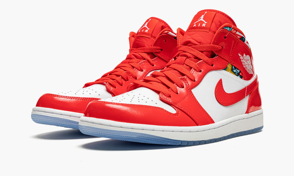 "Barcelona Sweater" Air Jordan 1 MID SE Sneakers - product image from the listing.
