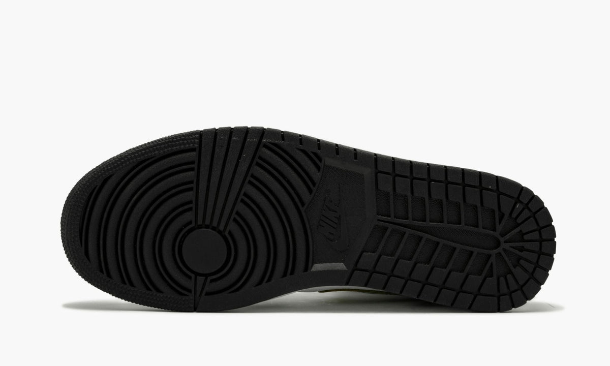 "Black Gold Patent Leather" Air Jordan 1 Mid SE Sneakers - product image from the listing.