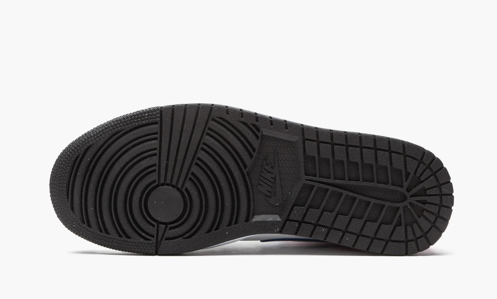 Cyber / Active Fuchsia Sneakers - Air Jordan 1 Mid SE - product image from the listing.