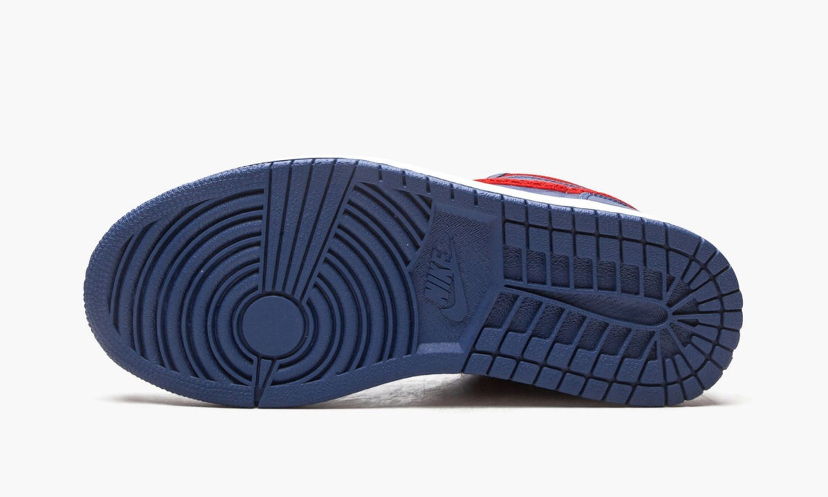Phat Low Sneakers - Air Jordan 1 - product image from the listing.