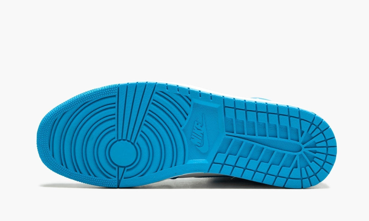 "UNC" Air Jordan 1 Retro Sneakers - product image from the listing.