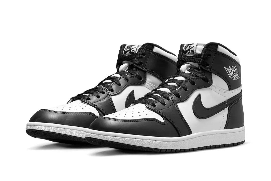 85 Black White 2023 Sneakers - Air Jordan 1 Retro High - product image from the listing.