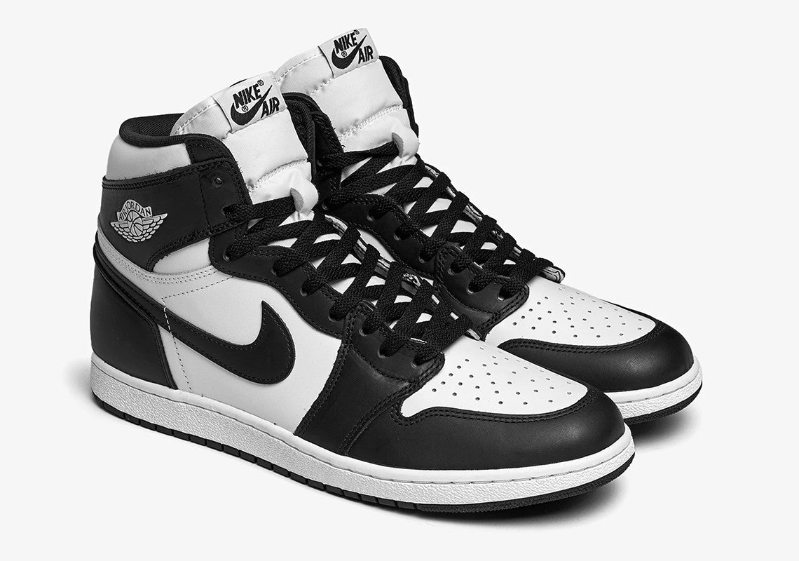 85 Black White 2023 Sneakers - Air Jordan 1 Retro High - product image from the listing.