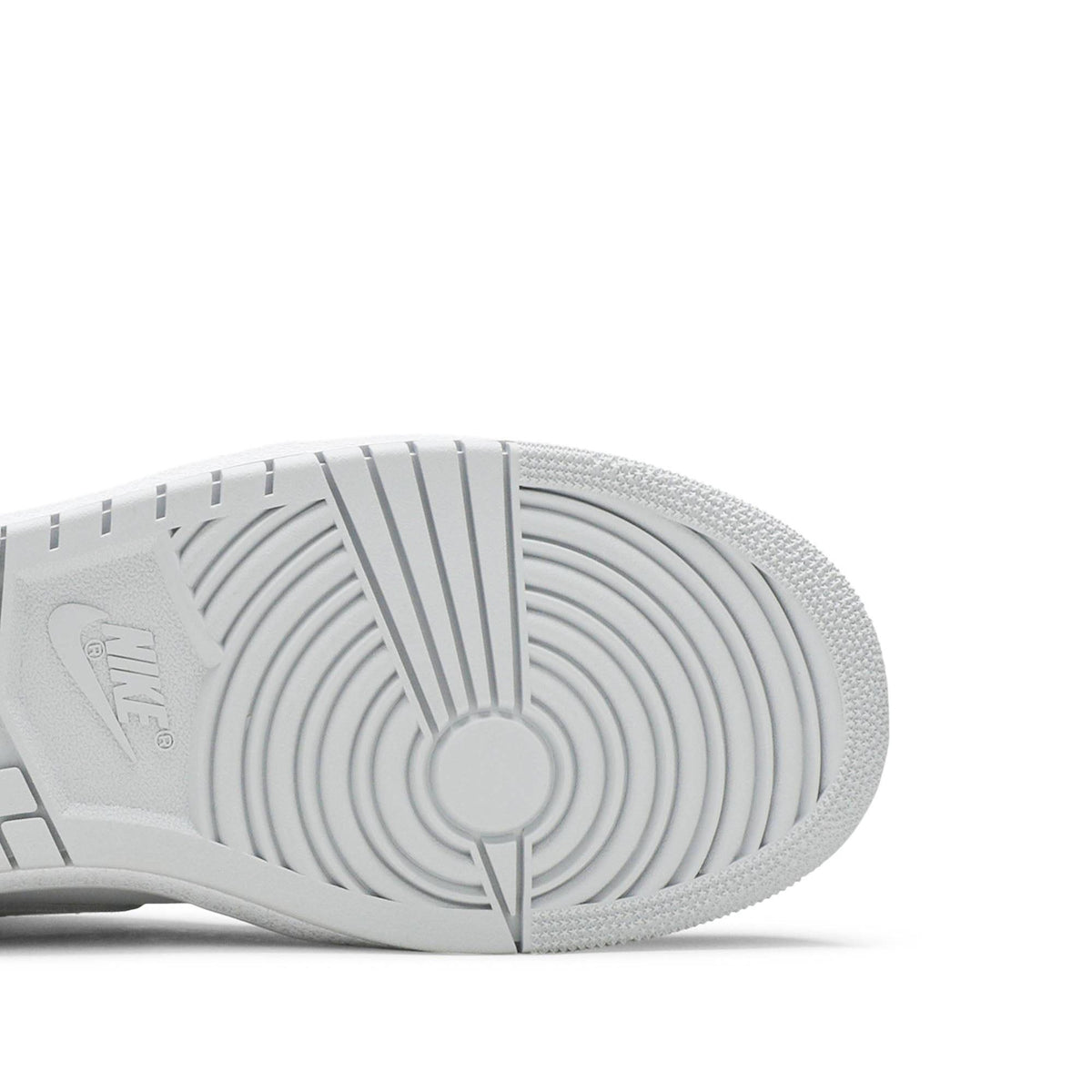 85 OG Neutral Grey BQ4422-100 Sneakers - Air Jordan 1 Retro High - product image from the listing.