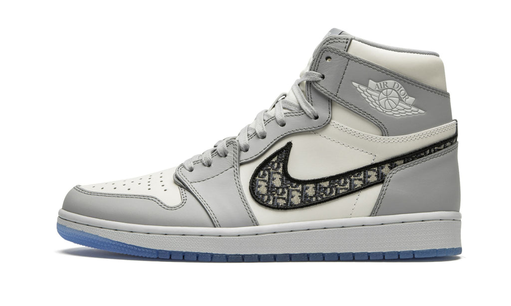 "Dior" Air Jordan 1 Retro High Sneakers - product image from the listing.