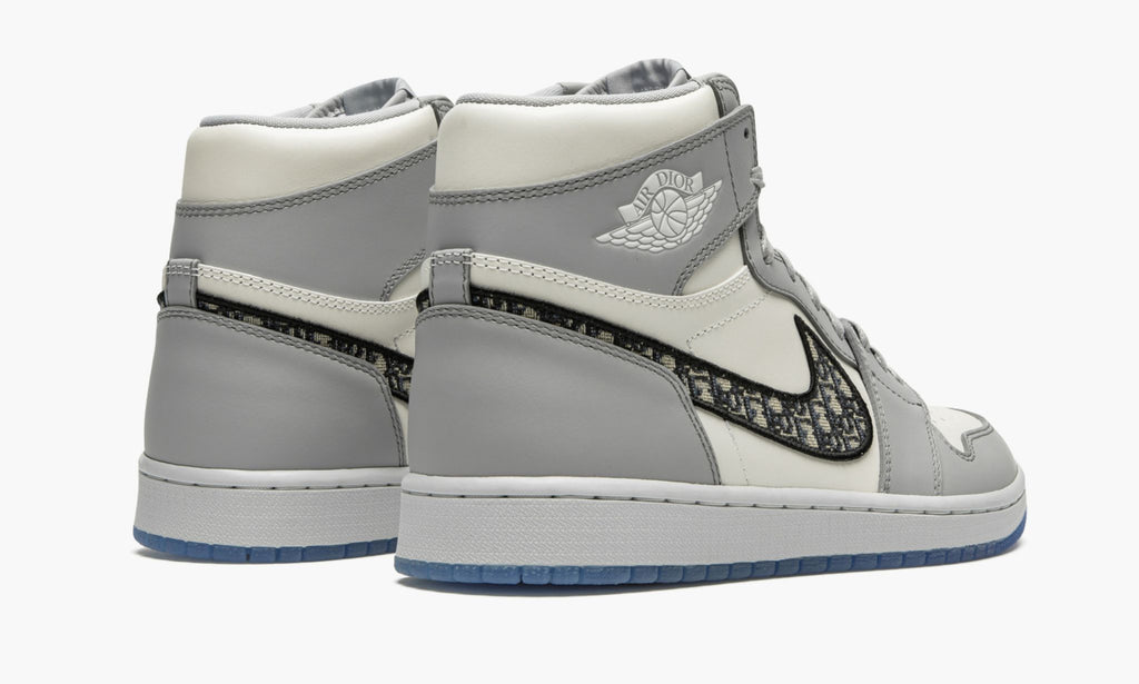 "Dior" Air Jordan 1 Retro High Sneakers - product image from the listing.