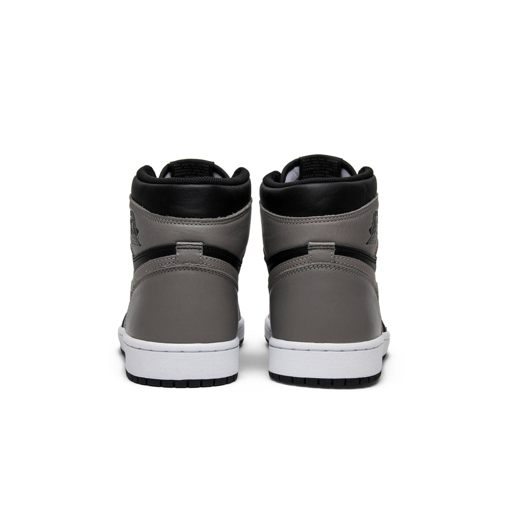 "Shadow" Air Jordan 1 Retro High OG 2018 555088-013 Sneakers - product image from the listing.
