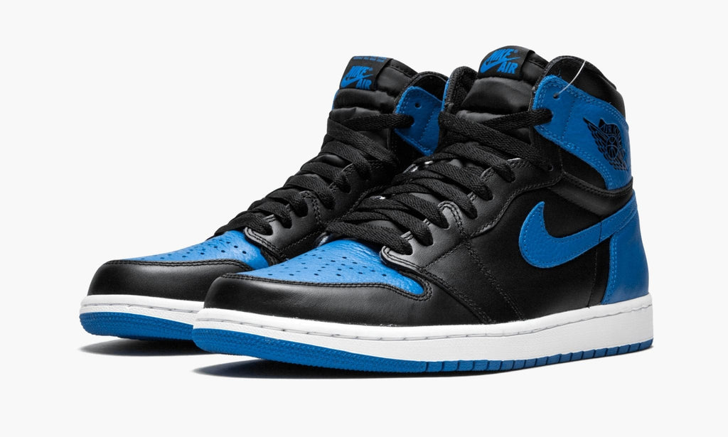 "2017 Royal" Air Jordan 1 Retro High OG Sneakers - product image from the listing.