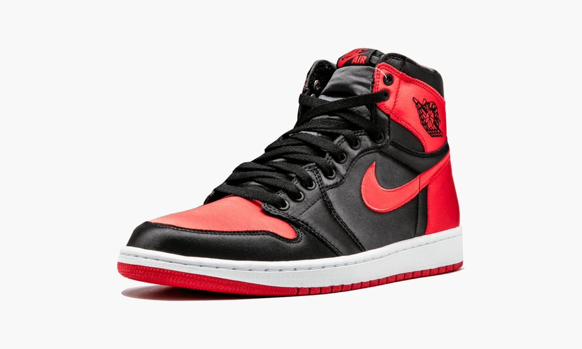 Satin Sneakers - Air Jordan 1 Retro High OG SE - product image from the listing.