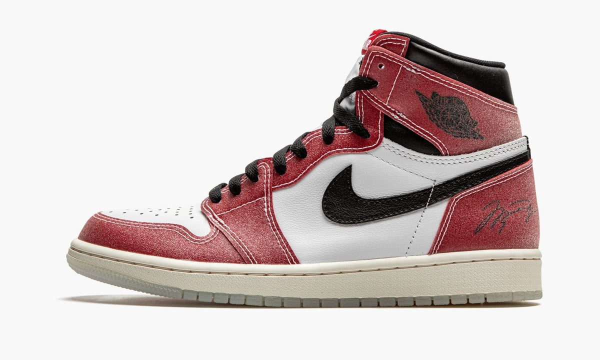 Chicago Sneakers - Air Jordan 1 Retro High OG Trophy Room - product image from the listing.