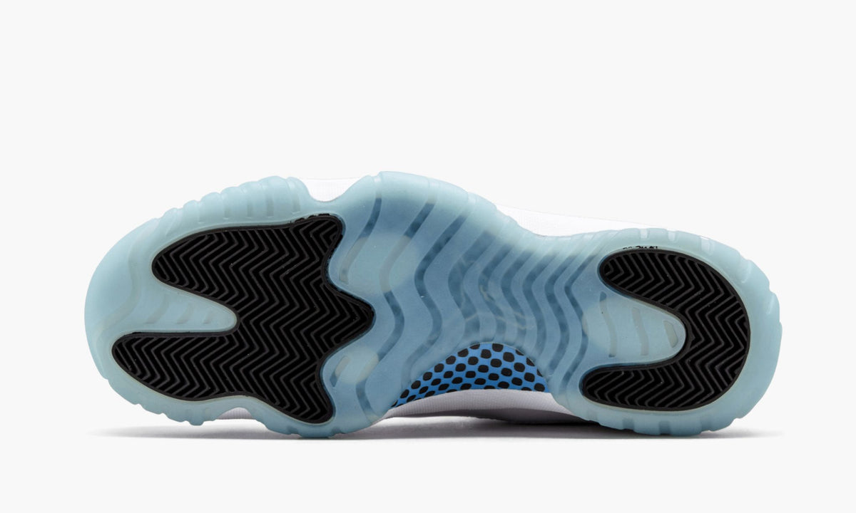 Air Jordan 11 Retro Legend Sneakers in Blue - product image from the listing.