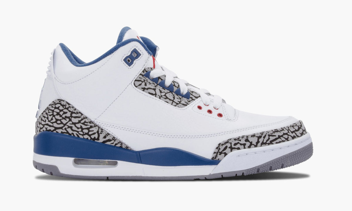 "True Blue" Air Jordan 3 Retro Sneakers - product image from the listing.