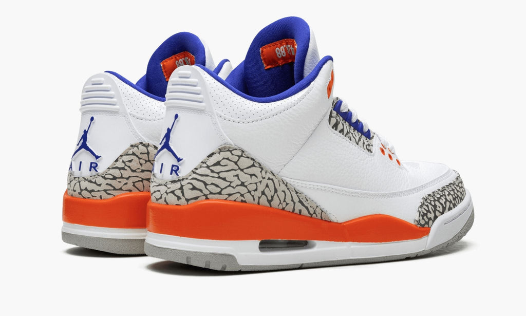 Knicks Sneakers - Air Jordan 3 Retro - product image from the listing.