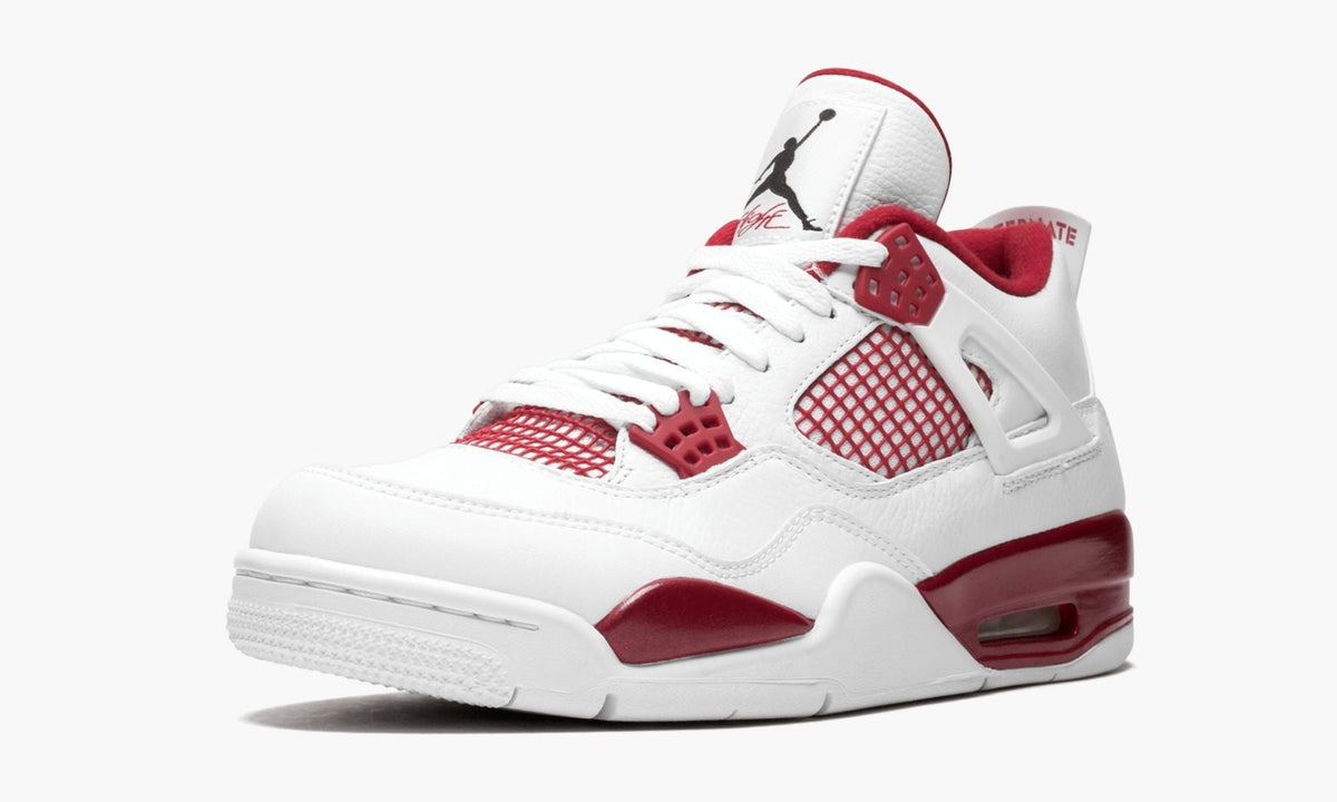 "Alternate" Air Jordan 4 Retro Sneakers - product image from the listing.